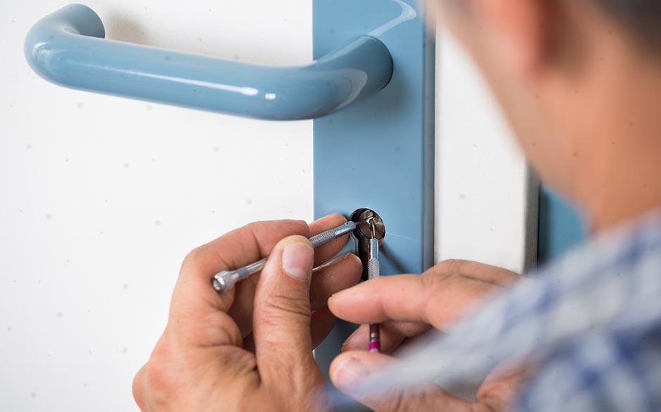 changer serrure porte entrée Bondy