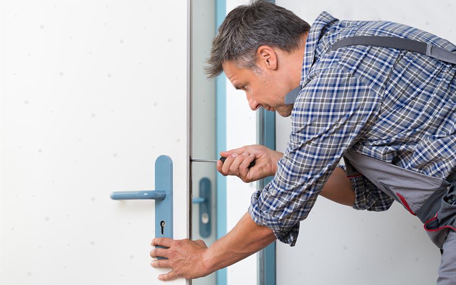 changer serrure porte pvc Étréchy